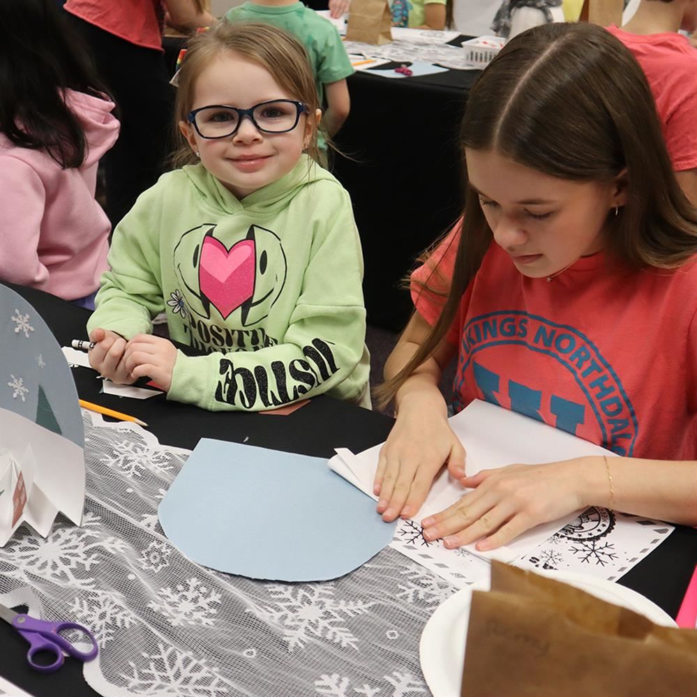 Eisenhower and Northdale students create arts and crafts