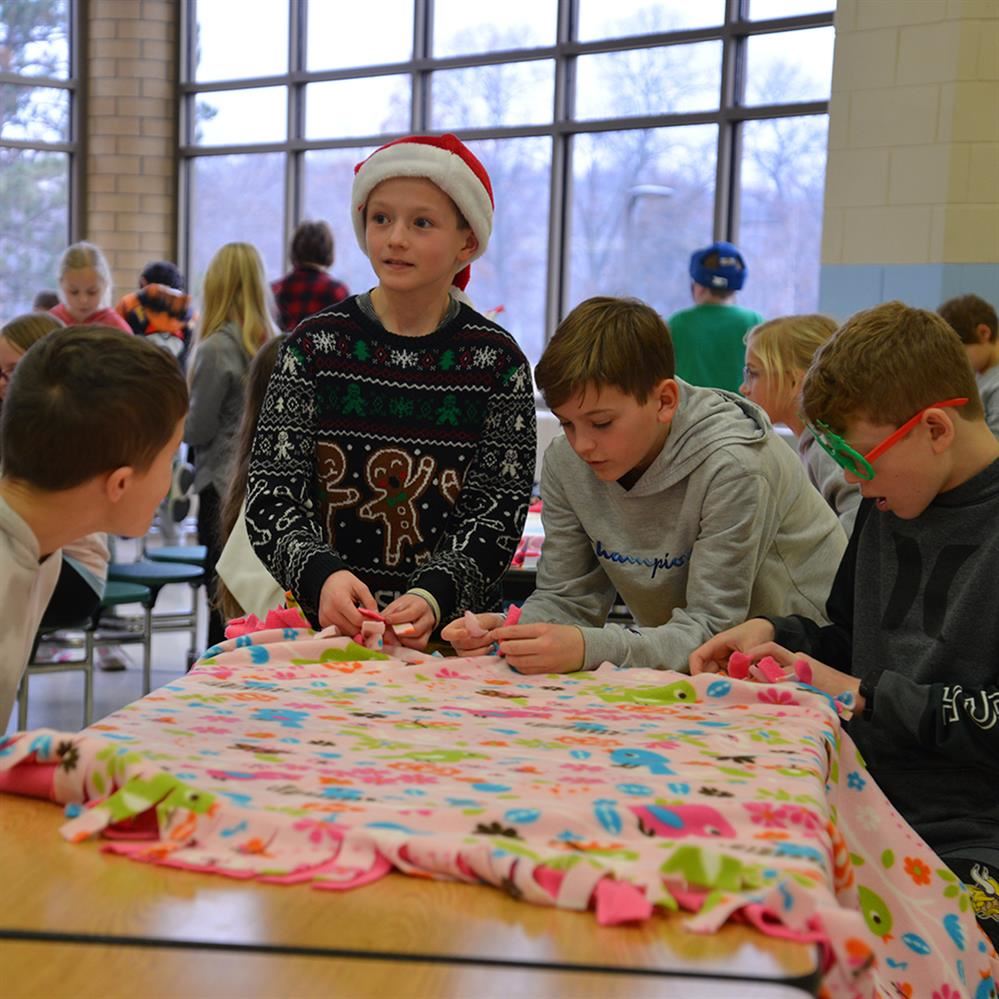  Rum River fourth grade students assemble tie blankets