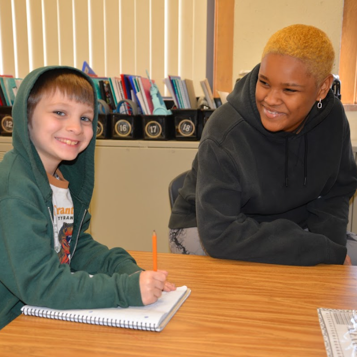  High school student observes elementary school classroom