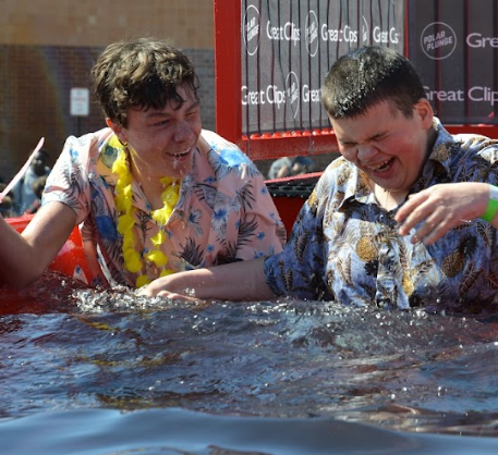  Students in water