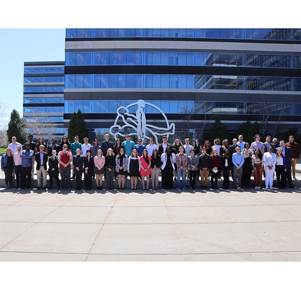  Coon Rapids High School seniors in the biomedical sciences and engineering programs at Medtronic