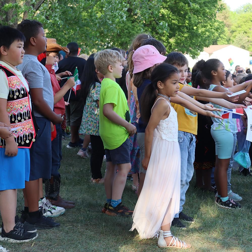  Hamilton Elementary students perform for parents/guardians at multicultural and fine arts night