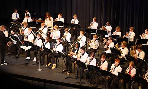 Oak View Middle School jazz band performs at middle school jazz festival Feb. 29